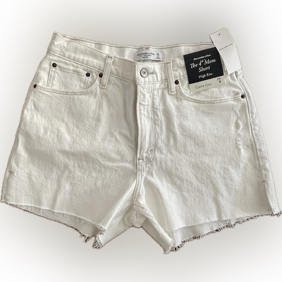 Abercrombie & Fitch Pants - New with Tags Abercrombie & Fitch White High Rise Women's Shorts Size 29/8